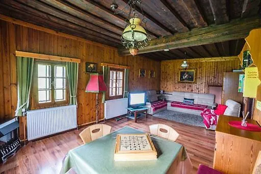 Obervostlhaus - Sehr Schoene Gemuetliche Almhuette Der Besonderen Art Hébergement de vacances Ebene Reichenau